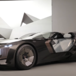 Cel mai nou concept Audi e o combinaţie de Batmobile cu design agresiv şi elemente de lux (Video)