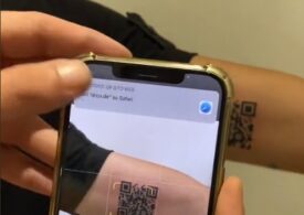 Un italian şi-a tatuat pe braţ codul QR de vaccinare anti-COVID (Video)