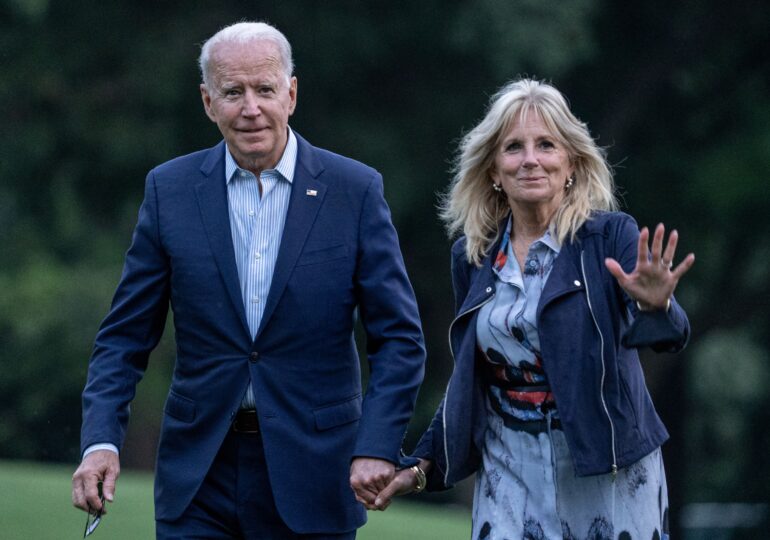 Joe Biden şi soția lui vor primi a treia doză de vaccin antiCovid