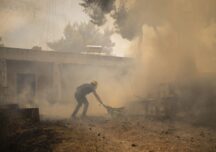 Incendii devastatoare în Grecia: Statul va plăti până la 150.000 de euro pentru fiecare casă distrusă