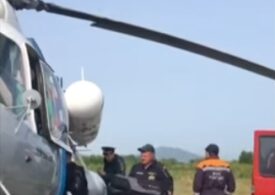 Un elicopter cu turiști s-a prăbuşit în lacul Kuril, din Rusia