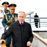 Un general rus îi cere lui Putin să demisioneze şi îl acuză că încearcă să provoace un război cu Ucraina