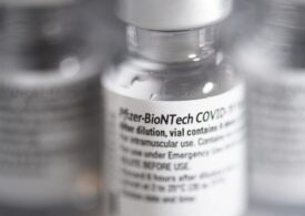 FDA a autorizat a treia doză de vaccin de la Pfizer, însă doar pentru vulnerabilii vaccinaţi cu acelaşi ser