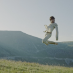 Sergei Polunin promovează România printr-un clip filmat pe Transalpina (Video)