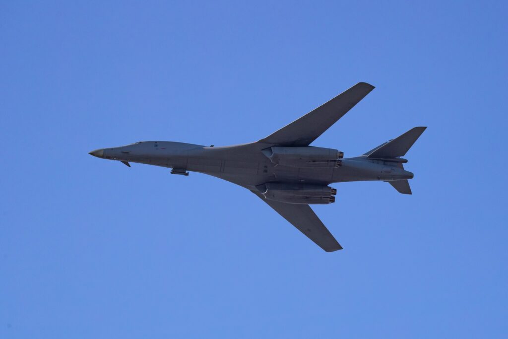 Alertă maximă în Ungaria: Avioane de luptă NATO au interceptat un Airbus cu sute de pasageri