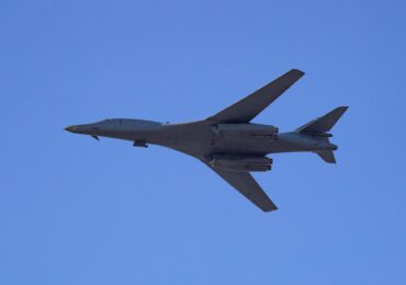 Alertă maximă în Ungaria: Avioane de luptă NATO au interceptat un Airbus cu sute de pasageri