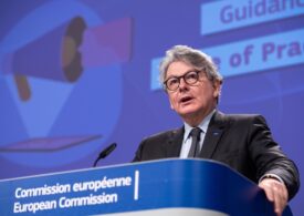 Comisia Europeană apără doza 3 anti-COVID în fața OMS: Dozele pentru rapelul extra se fac într-o lună, nu luăm de la țările sărace