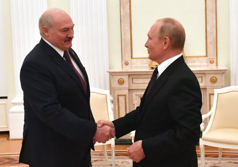 Belarus cumpără din Rusia arme în valoare de peste un miliard de dolari