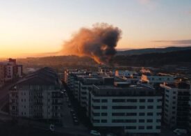 Incendiu puternic la o hală din Cluj-Napoca. Fumul este vizibil în tot orașul (Video)