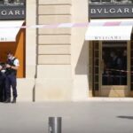 Trei hoți înarmați au furat bijuterii de 10 milioane de euro, în Paris (Video)