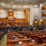 Bugetul de stat şi cel al asigurărilor sociale au trecut de comisiile de specialitate şi sunt dezbătute în plen