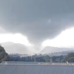 Tornadă în sud-estul Australiei. Sute de case au rămas fără energie electrică (Foto & Video)