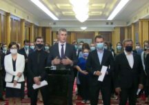 Miniștrii USR PLUS își dau demisia din Guvern (Video)