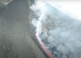 Exploziile vulcanice din La Palma se intensifică: Pompierii s-au retras, zborurile au fost anulate (Video)