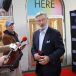 Actorul Alec Baldwin nu va răspunde, probabil, de tragedia de pe platoul de filmare. Ar putea fi însă acuzat în calitate de producător