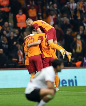 Gol fabulos marcat de Olimpiu Moruțan pentru Galatasaray (Video)