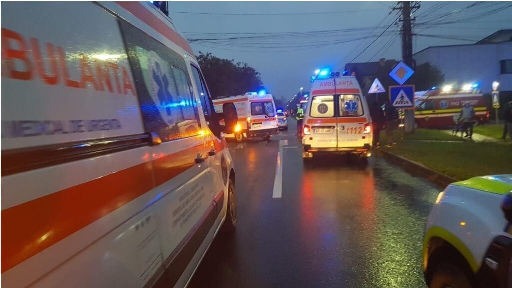 Plan roșu de intervenție pe litoral. 30 de persoane au acuzat stări de rău, într-un hotel din Saturn