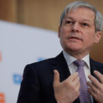 Cioloş, despre facturile la energie: Nu ştiu de ce a trebuit să aşteptăm atâtea luni de zile, ca să vedem cum pică drobul de sare