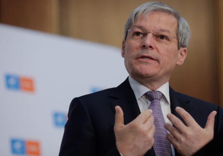 Dacian Cioloş a demisionat din USR, împreună cu 4 europarlamentari, şi lansează Partidul Reper