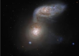 Coliziunea dintre două galaxii a fost surprinsă de Hubble. Asta se va întâmpla și cu galaxia noastră