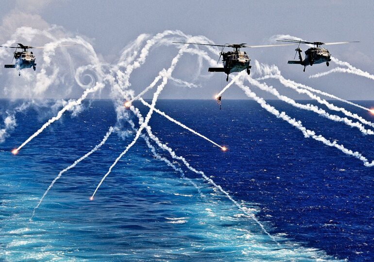 Australia cumpără elicoptere de atac și un avion de război de la americani