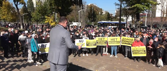 Protest organizat de comuniștii proruși, la Chișinău, după arestarea procurorului general Stoianoglo pentru corupție