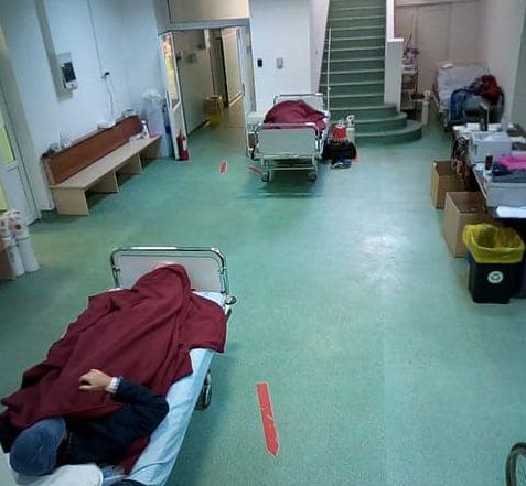 Pandemia, prin ochii medicilor: <i>”Am înghesuit paturi în saloane, am pus paturi pe hol. Soluția e în legislație!”</i>, spune managerul Institutului Marius Nasta