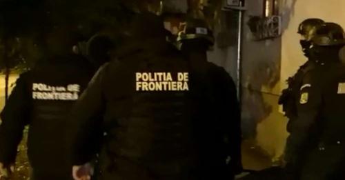 Poliţia de Frontieră: Peste 70 de cetăţeni străini, depistaţi în Timiş la o acţiune de prevenire a migraţiei ilegale