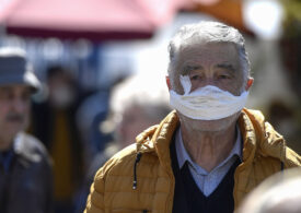 ”Nu credem până nu murim”. Reuters scrie de scepticismul românilor cu privire la vaccinul anti-Covid