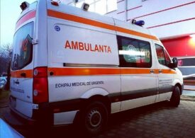 Un copil a ajuns la spital și a fost operat, după ce a căzut un dulap peste el într-un centru comercial din București