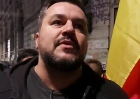 Un teolog care a protestat cot la cot cu Șoșoacă a murit din cauza Covid: „Suntem pregătiți pentru jertfă, vreau să mor în picioare, sunt liber”, spunea la ultimul marș (Video)