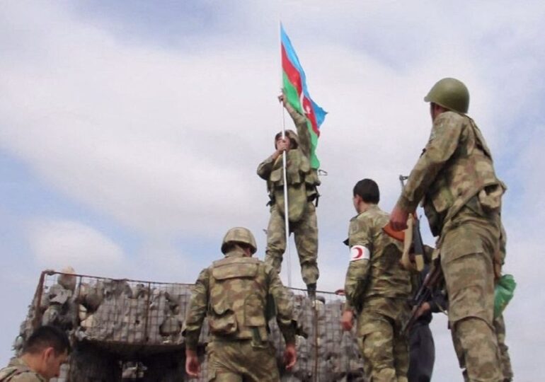 Noi confruntări militare între Armenia şi Azerbaidjan. Se cere ajutorul Rusiei
