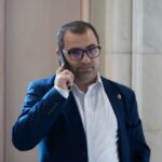 După Șoșoacă, doi deputați AUR au fost obligați să-și pună mască în Parlament, chiar dacă spuneau că au scutire medicală (Video)