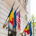 Doi senatori americani fac un pas important pentru ca românii să scape de vizele pentru SUA