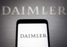 Daimler îşi vinde participația de 316 milioane de euro deținută la Renault