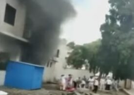 Incendiu la secția ATI a unui spital din India: 11 pacienți Covid au murit (Video)