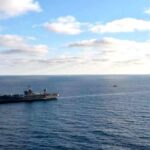 Un transportor american cu 2 nave a intrat în Marea Neagră şi se îndreaptă spre Ucraina