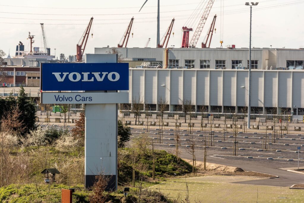 CEO-ul Volvo: piața chineză este pierdută pentru producătorii auto occidentali. Volvo va construi mașini proiectate și dezvoltate în China