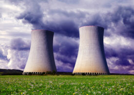Germania opreşte vineri încă trei din ultimele sale centrale nucleare rămase în funcţiune
