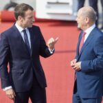 Macron ajunge la Berlin, prima vizită a unui șef de stat francez în Germania din ultimii 24 de ani