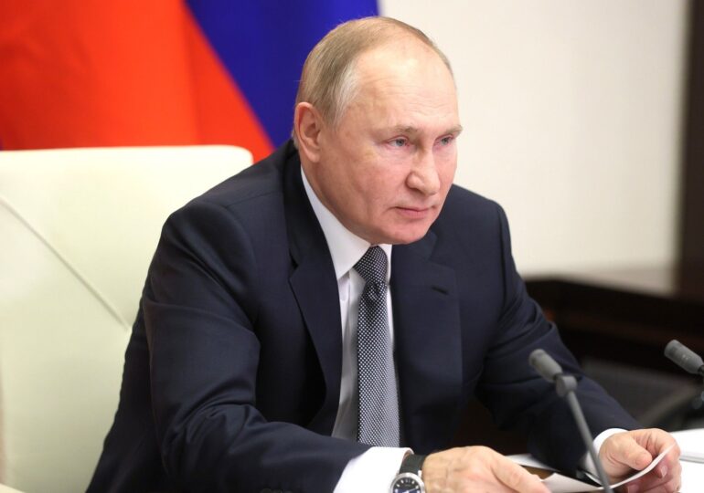 Vladimir Putin anunţă că armata rusă a testat rachete hipersonice, în contextul crizei cu Occidentul