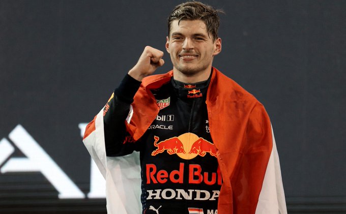 Max Verstappen a câștigat al treilea titlu la rând în Formula 1