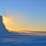NASA monitorizează doi exploratori prin Antarctica. Scopul final e Marte!