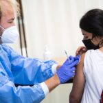 Valeriu Gheorghiță spune că soluția nu e doar la vaccinarea copiilor: Adulții trebuie să se vaccineze