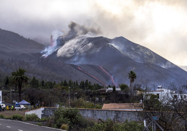 Erupția vulcanului din La Palma a provocat pagube de aproape un miliard de dolari