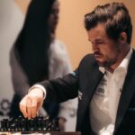 Magnus Carlsen şi-a păstrat titlul de campion mondial la șah