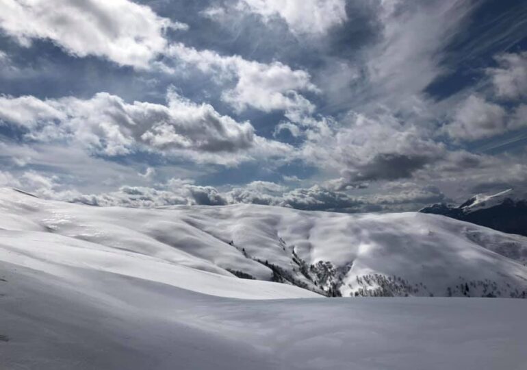 Risc mare de avalanşe în munţii Făgăraş și în masivul Bucegi