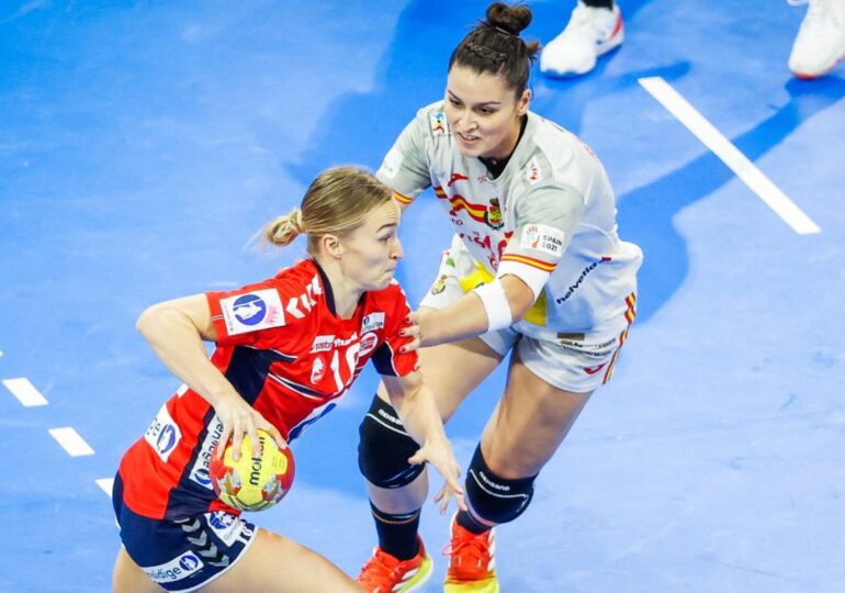 Norvegia, cea de-a doua finalistă de la Campionatul Mondial de handbal feminin