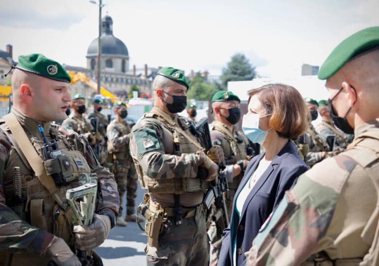 Ministrul Apărării, Florence Parly: Franța este pregătită să trimită sute de militari în România