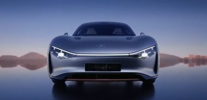 Mercedes anunţă un model electric cu peste 1.000 km autonomie (Video)